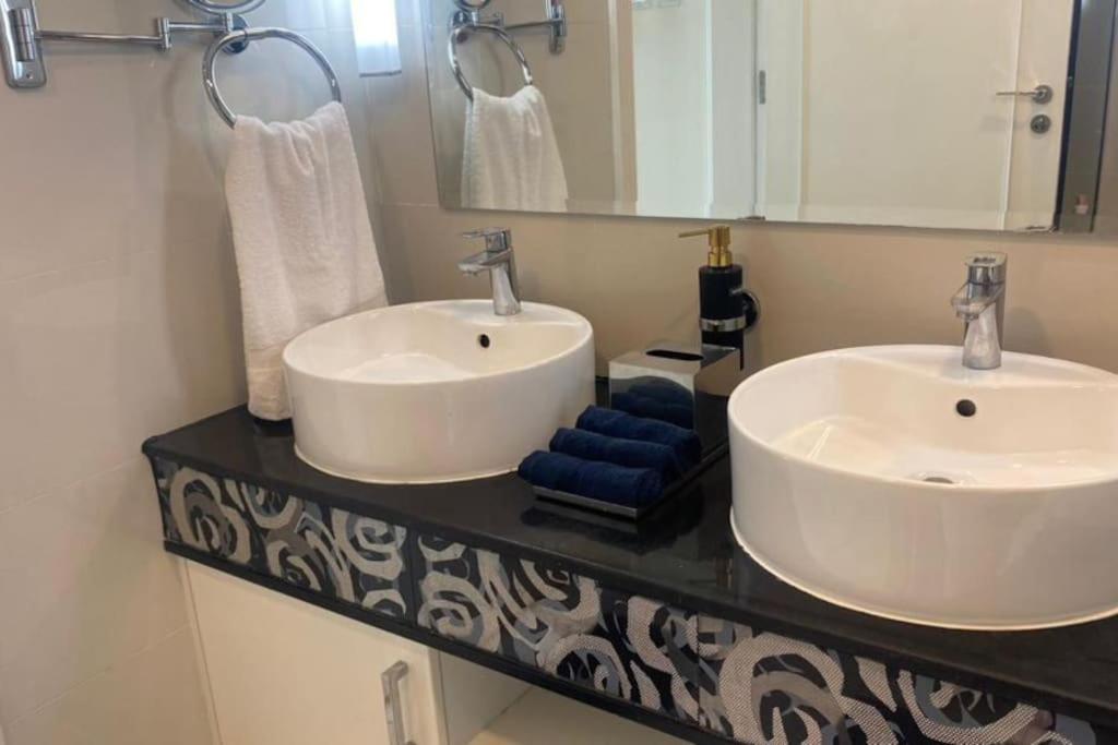 Lux Flat With Burj Khalifa View - 3 Minute Walk To Dubai Mall - Best Location - Best Balcony View Apartment