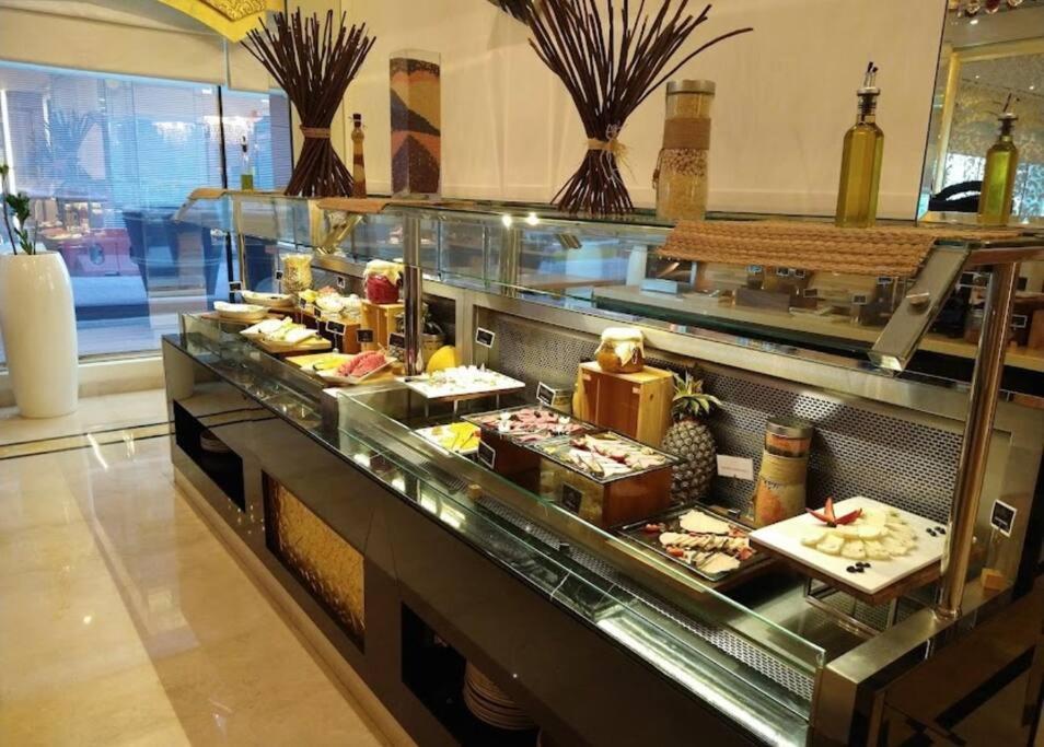 Lux Flat With Burj Khalifa View - 3 Minute Walk To Dubai Mall - Best Location - Best Balcony View * Dubai